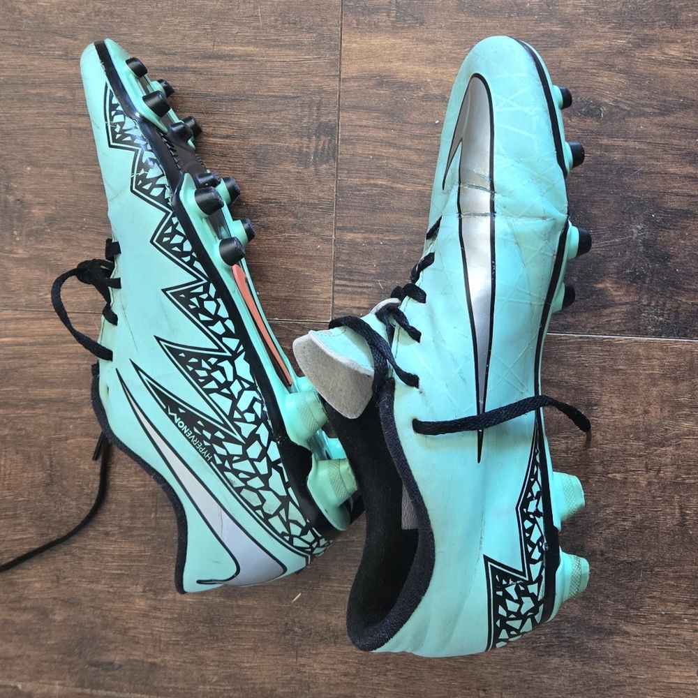 Nike Hypervenom Soccer Cleats